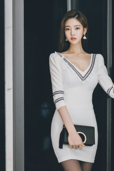 喜欢看自己老婆跟别人暧昧的后果